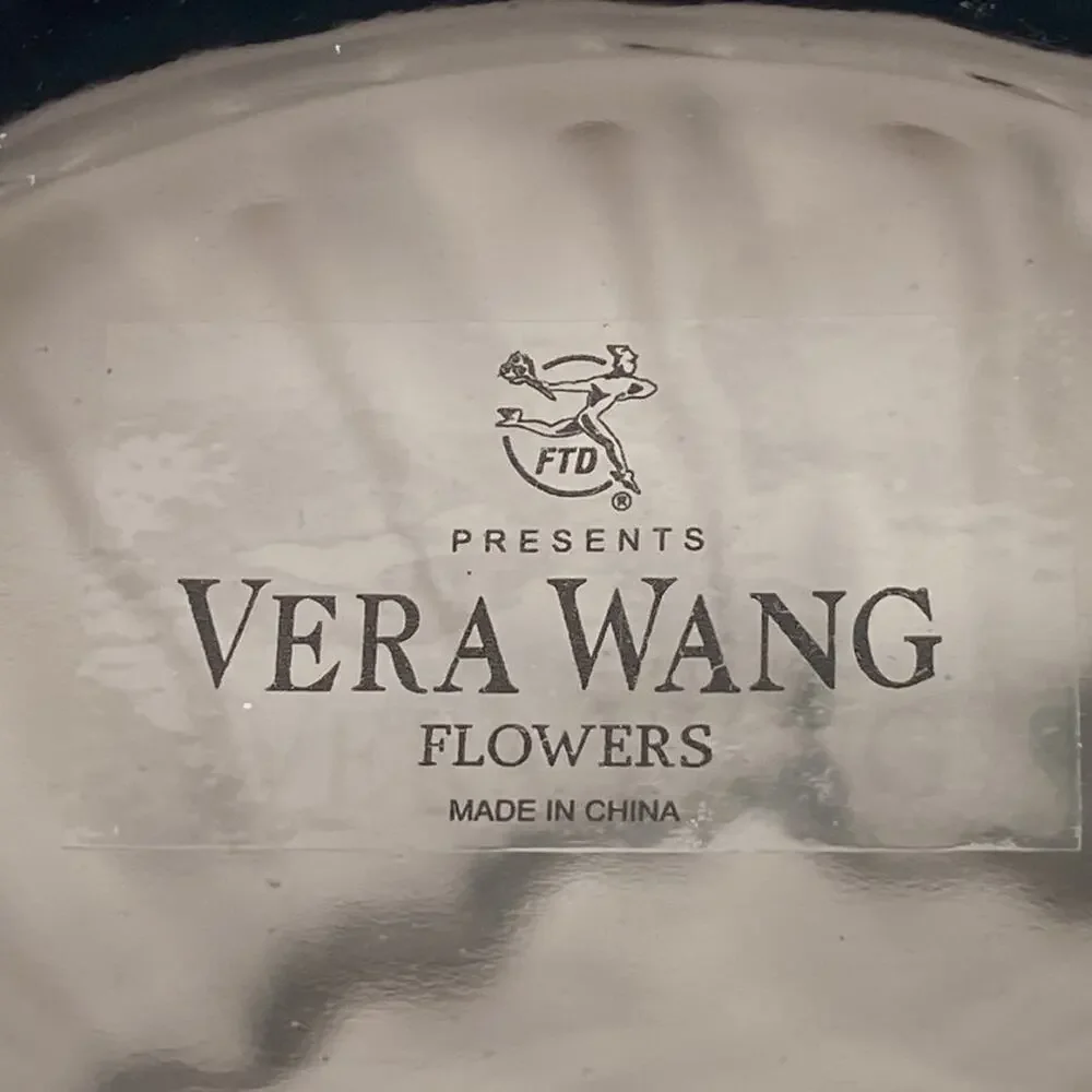 Vera Wang brand vera